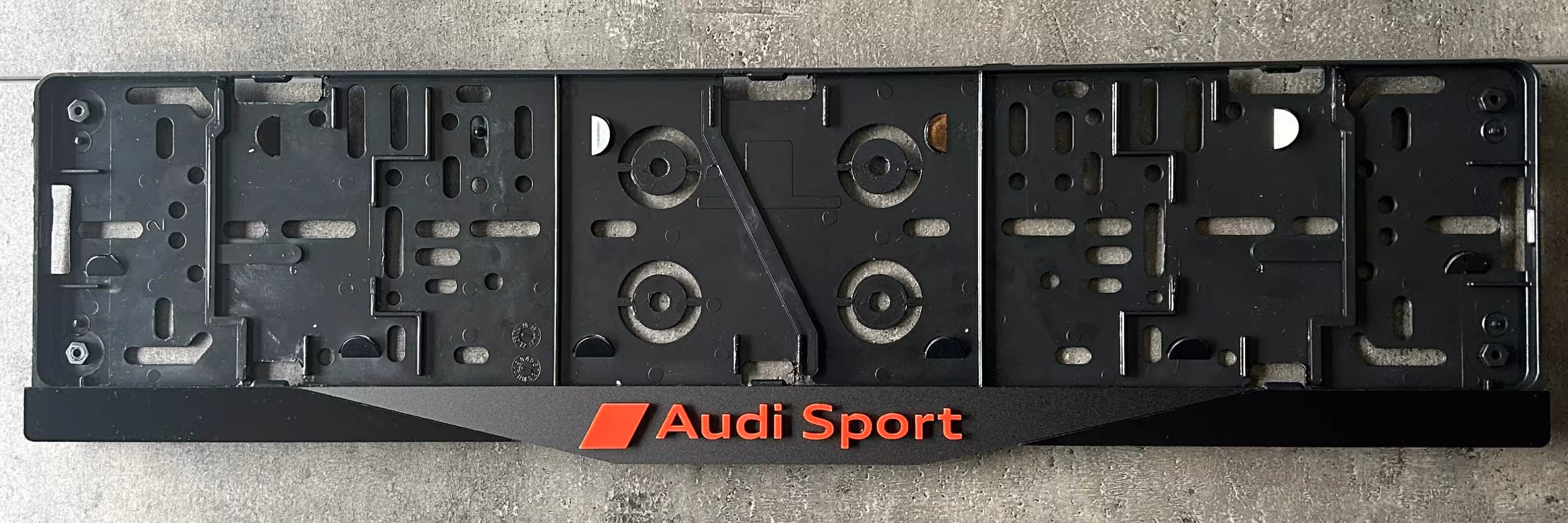 Audi-sport 3D kentekenplaathouder